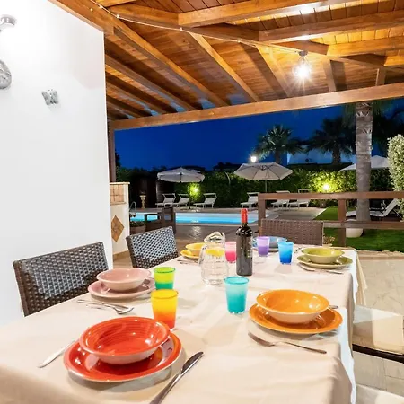 Deluxe Sicily Villa
