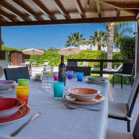 Deluxe Sicily Villa